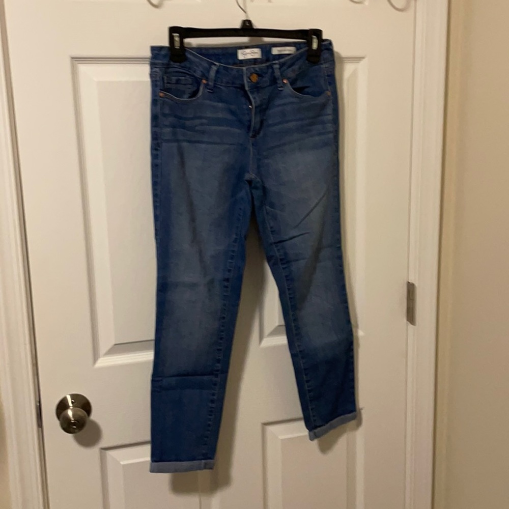 EUC women’s light denim jeans